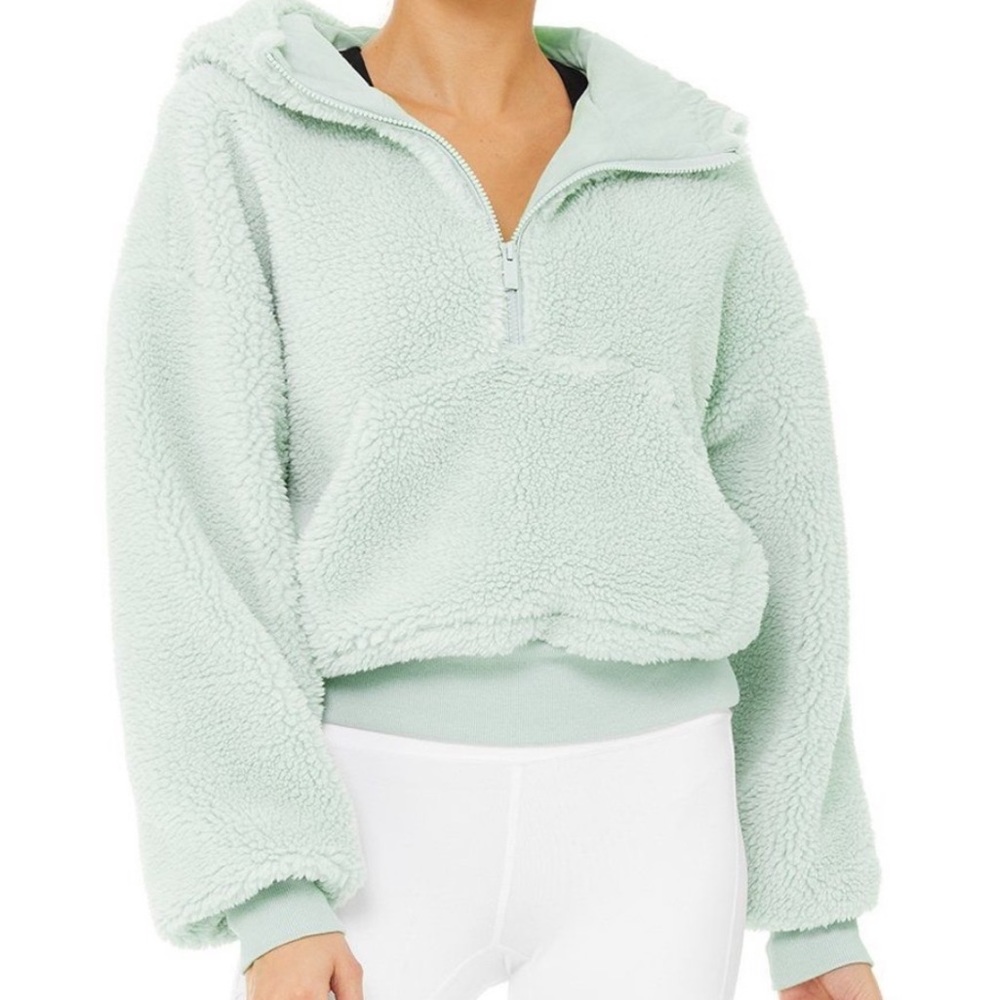 Size XS Alo Yoga Streetside Half Zip Hoodie